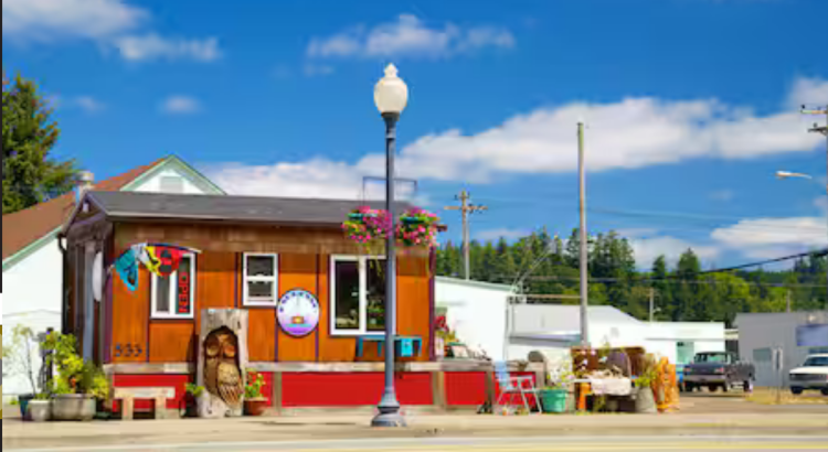 Understanding Hotel and Motel Rates in Reedsport: What to Expect and How to Save